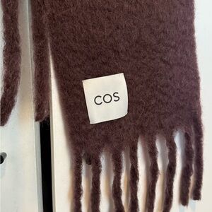 COS Deep Purple Wool Scarf